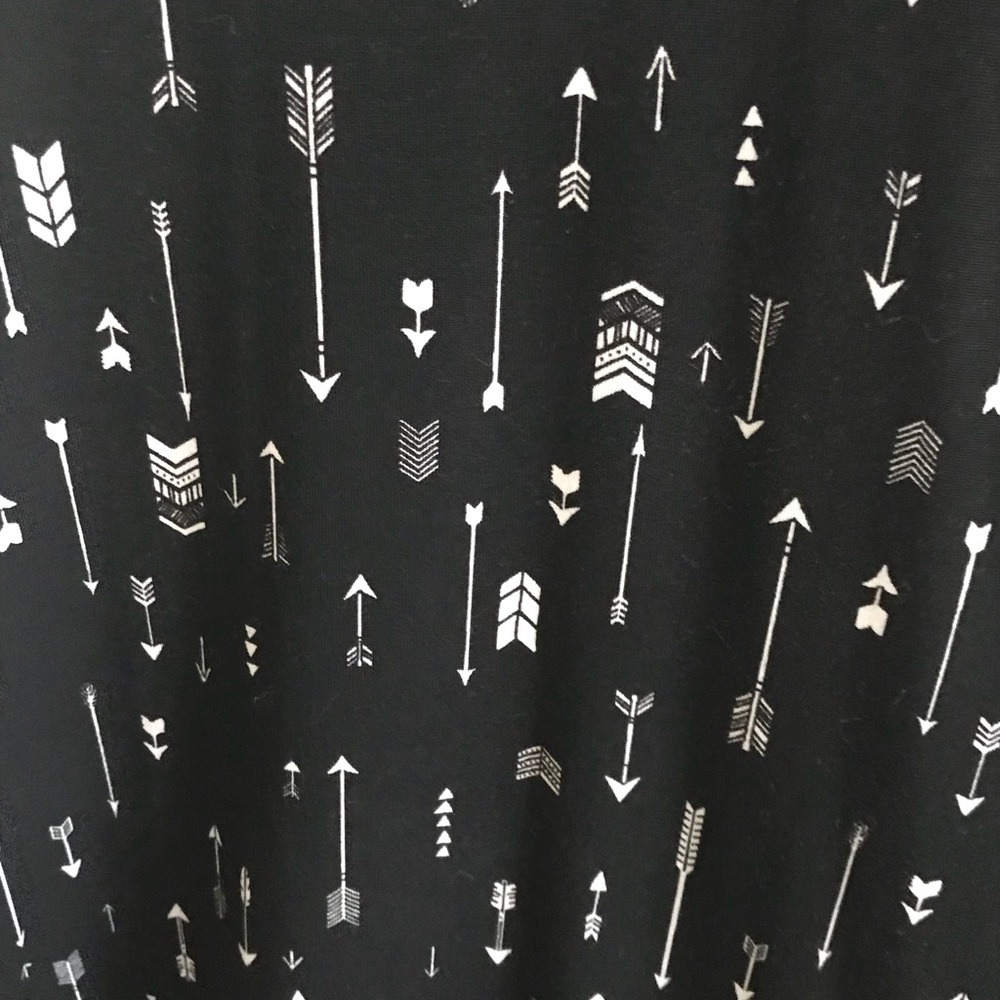 LulaRoe! Carly arrow dress.